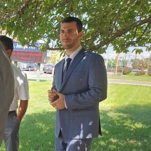 Meet your Posher, Nick